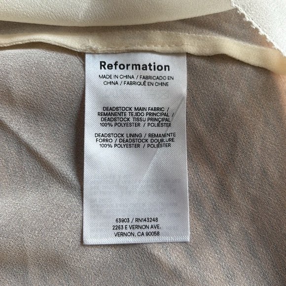 Reformation Ruffles Wyn blouse size 8 - Picture 4 of 6